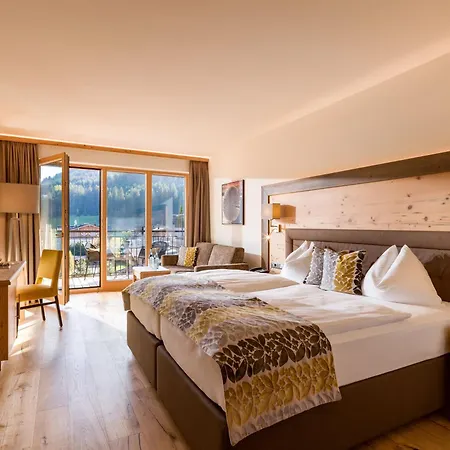 Hotell Zentral ****superior Kirchberg in Tirol
