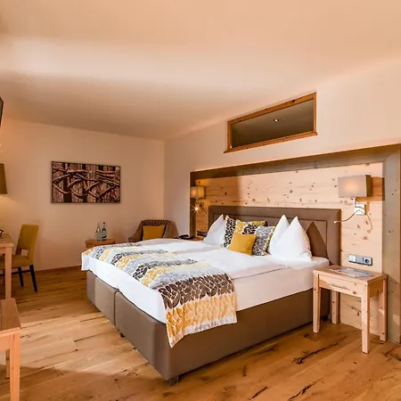 Hotell Zentral ****superior Kirchberg in Tirol
