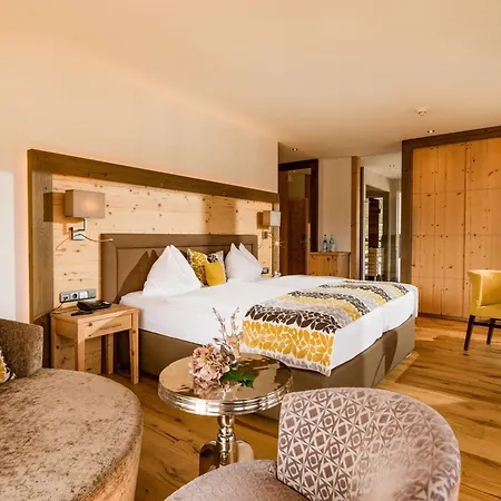 Hotell Zentral ****superior 4*