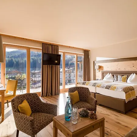 Zentral ****superior Kirchberg in Tirol