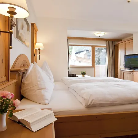 Zentral ****superior Hotell Kirchberg in Tirol