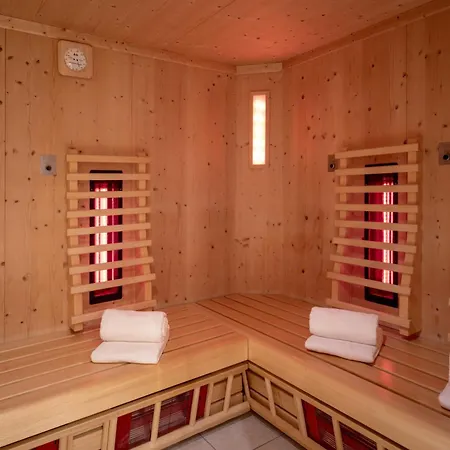 Zentral ****superior Hotel