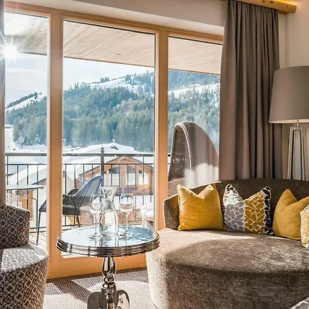 Zentral ****superior Kirchberg in Tirol