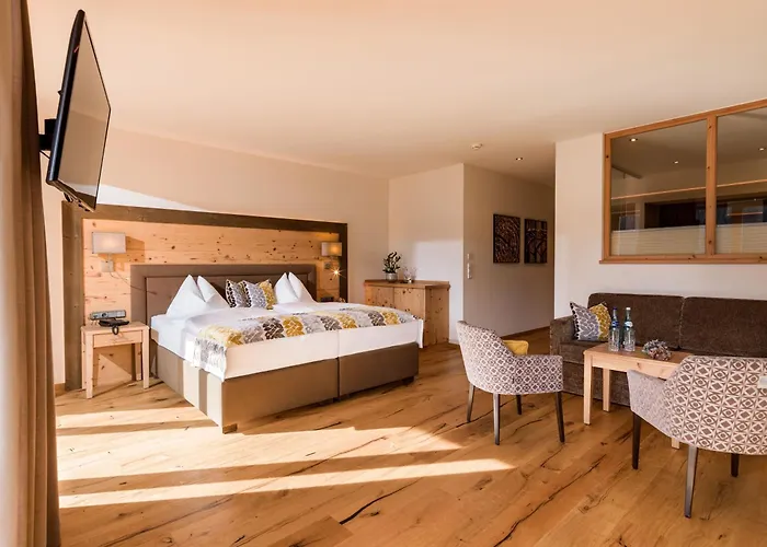 Zentral ****superior Hotel