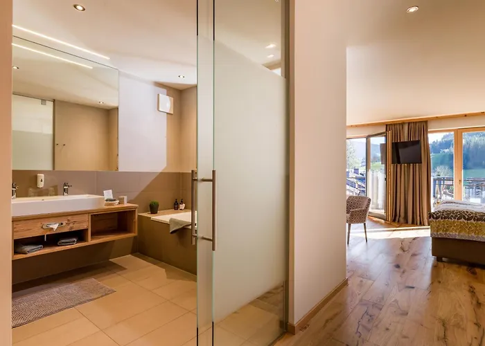 Zentral ****superior Hotel 4*