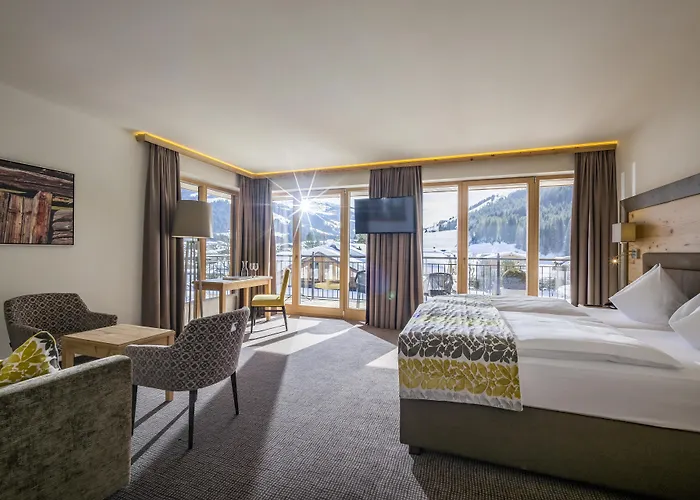 Zentral ****superior