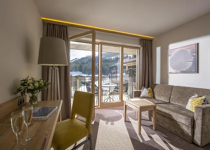 Zentral ****superior 4*