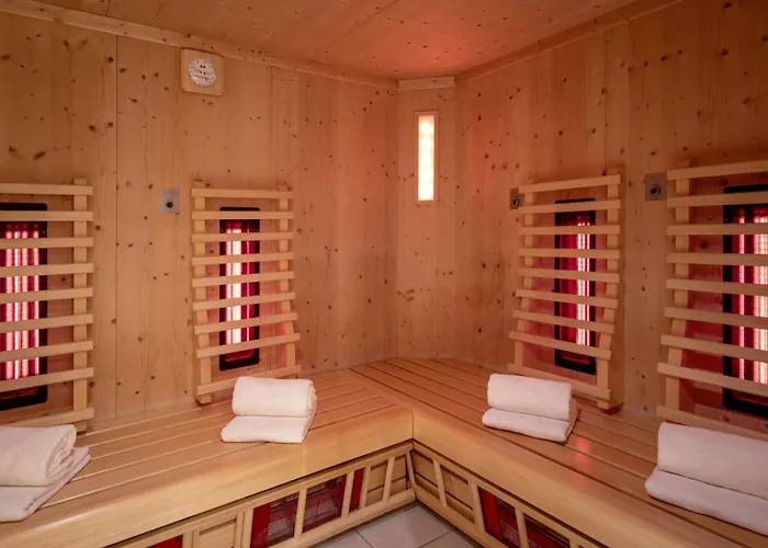 Zentral ****superior Hotel