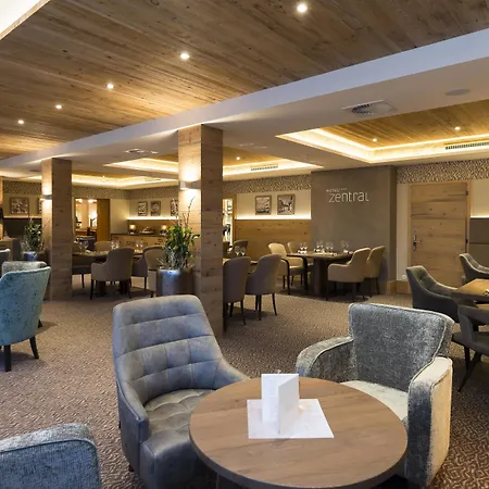 Hotel Zentral ****superior Kirchberg in Tirol