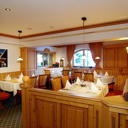 Zentral ****superior 4*