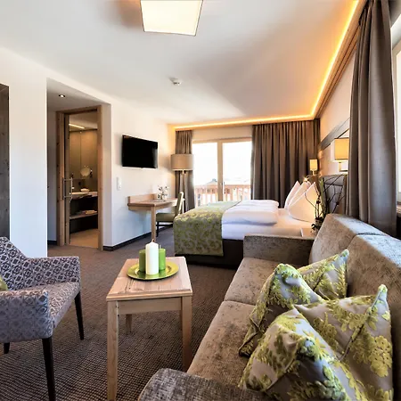 Отель Zentral ****superior 4*