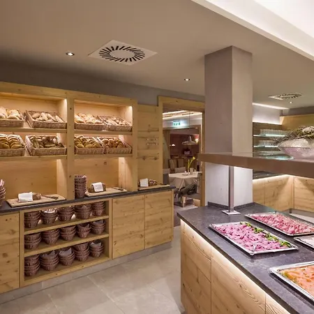 Zentral ****superior 4* Кирхберг