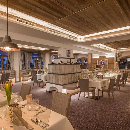 Zentral ****superior